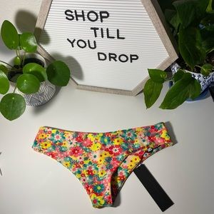 NWT Blackbough Cheeky Bottoms